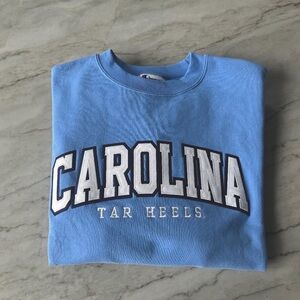 Carolina Tar Heels Crewneck Sweatshirt (Adult Small)